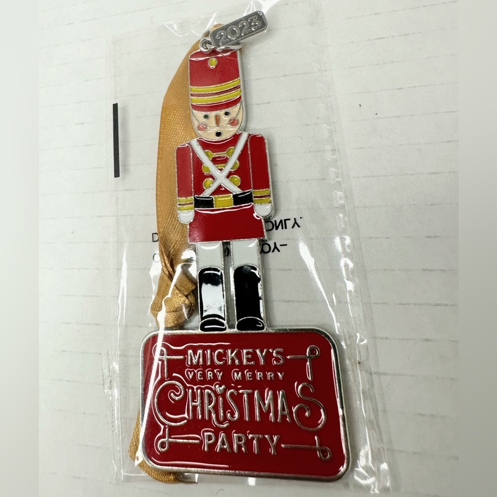 Mickey’s Very Merry Christmas Party 2023 Ornament